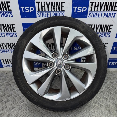 2017 toyota auris mk2 - 2017,